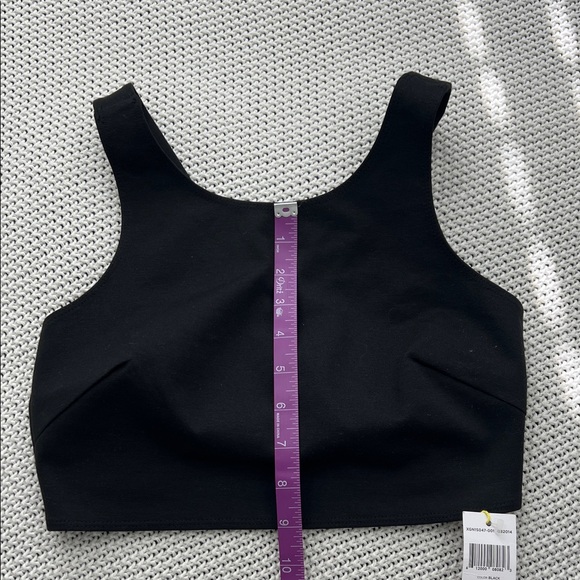 BCBGeneration Sleek Black Crop Top - Picture 7 of 10